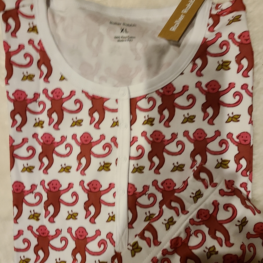 Roller Rabbit Pajama Set - Picture 4 of 6